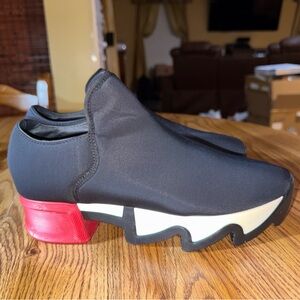 Stylish Black and Red Women's Sneakers